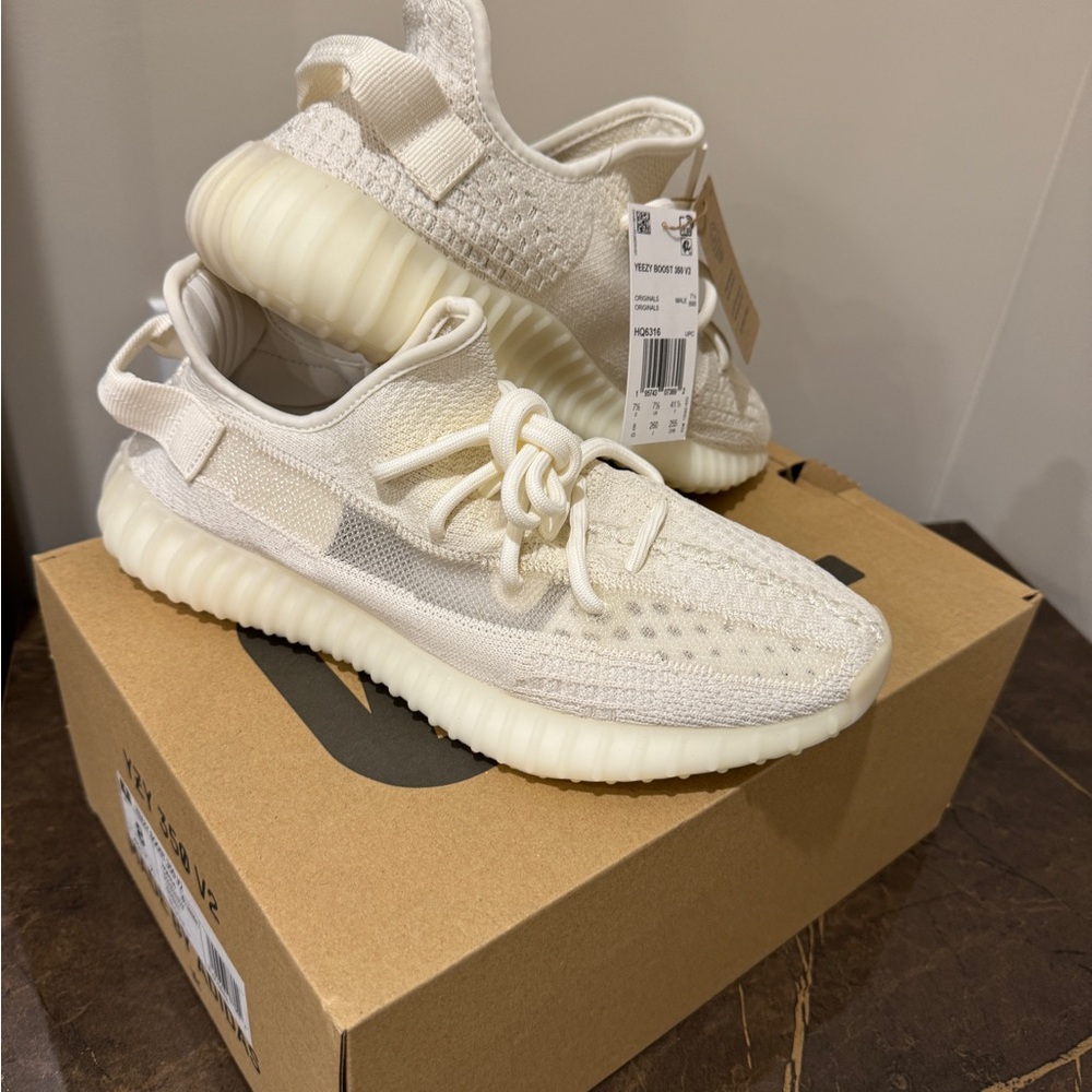 Yeezy Cream White Sneakers